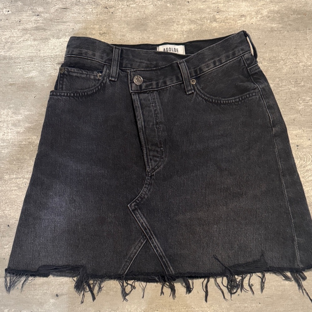 Agolde 

Charcoal Frayed Mini Skirt size 24 . Waist is 24 in . Length is 16 in